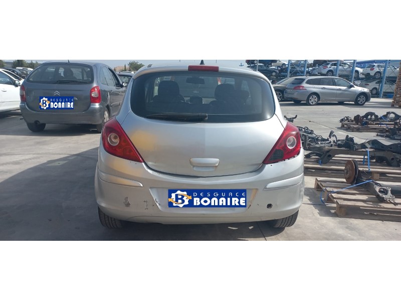 opel corsa d del año 2008