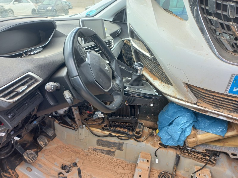 peugeot 3008 del año 2019