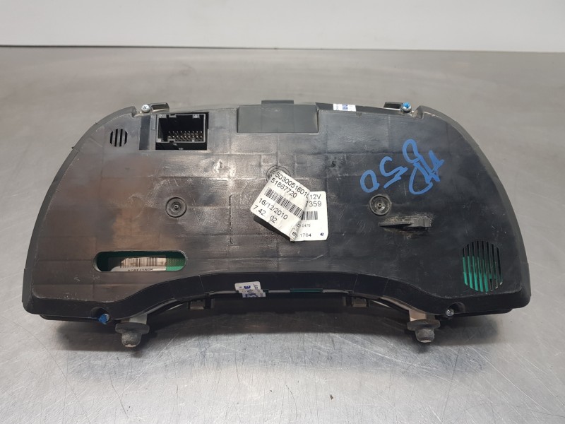 Recambio de cuadro instrumentos para fiat doblo ii cargo (263) furgón basis maxi referencia OEM IAM 51867720  