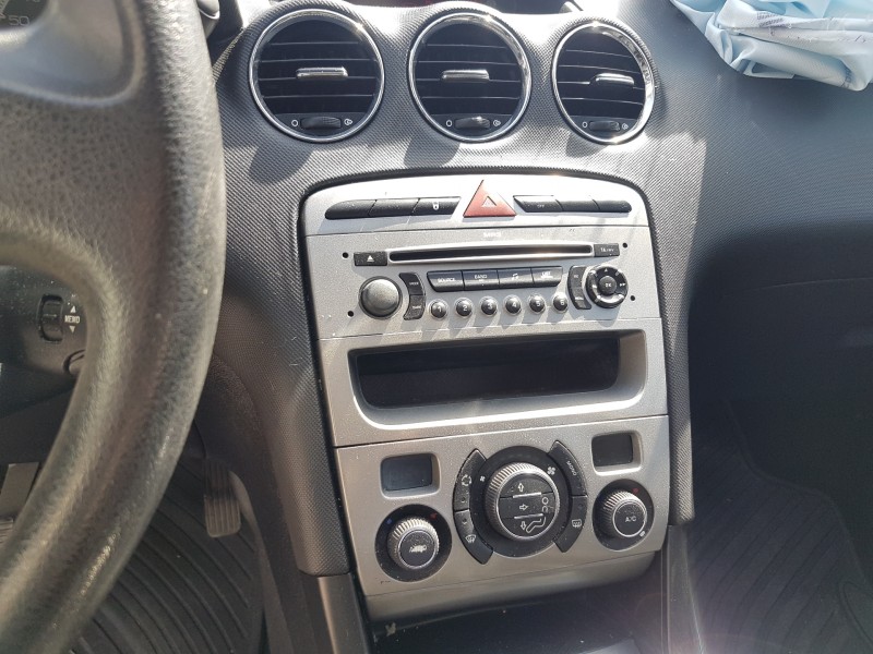 peugeot 308 del año 2010