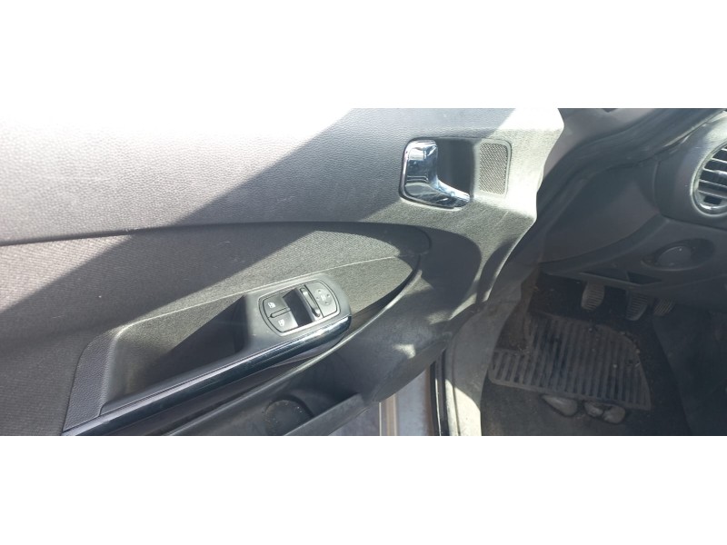 opel corsa d del año 2008