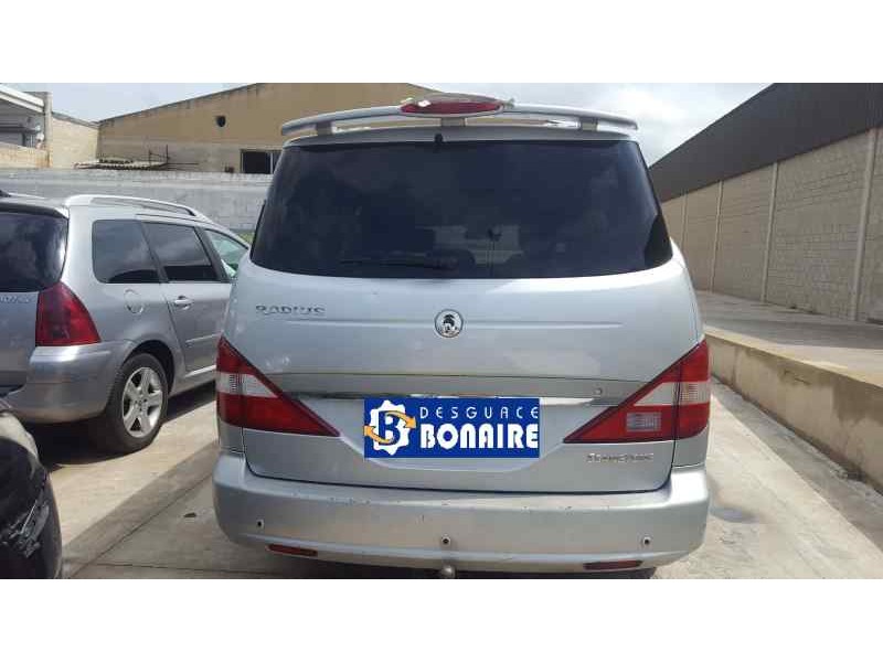 ssangyong rodius del año 2006