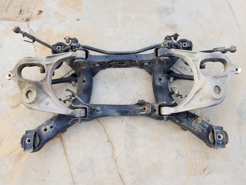 Recambio de puente trasero para jeep gr. cherokee iv 4x4 referencia OEM IAM 4877623AC  