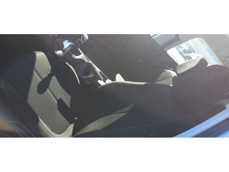 peugeot 308 sw del año 2017