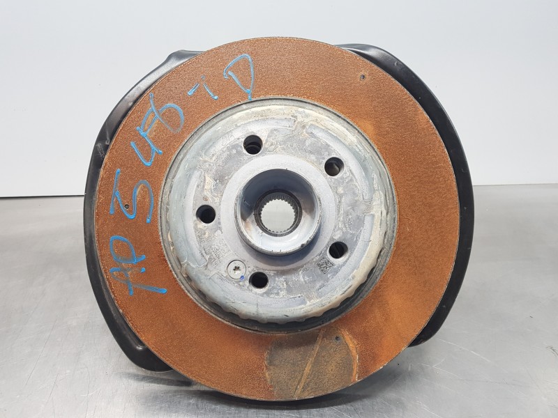 Recambio de mangueta trasera derecha para mercedes clase c (w206) 220 d referencia OEM IAM A2363509800 A2233560100 