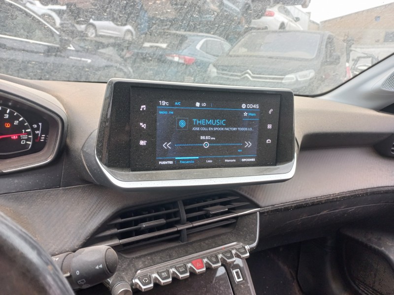 peugeot 208 (p2) del año 2022