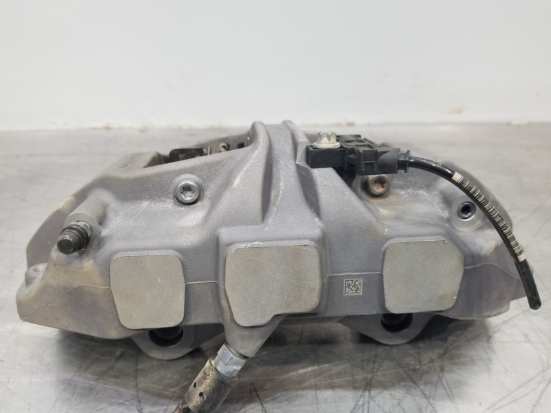 Recambio de pinza freno delantera derecha para mercedes clase c (w206) 220 d referencia OEM IAM A2064219001  