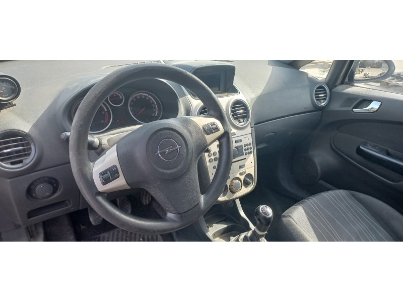 opel corsa d del año 2008