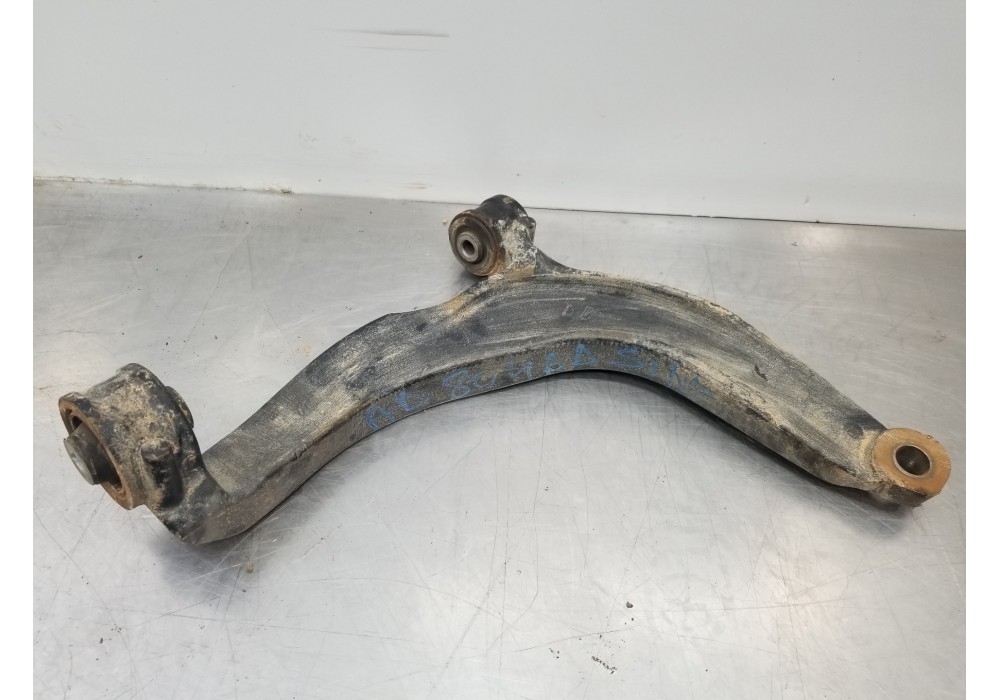 Recambio de brazo suspension inferior delantero derecho para volkswagen t5 transporter/furgoneta kombi referencia OEM IAM 7H0407