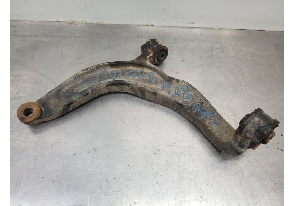 Recambio de brazo suspension inferior delantero izquierdo para volkswagen t5 transporter/furgoneta kombi referencia OEM IAM 7H04