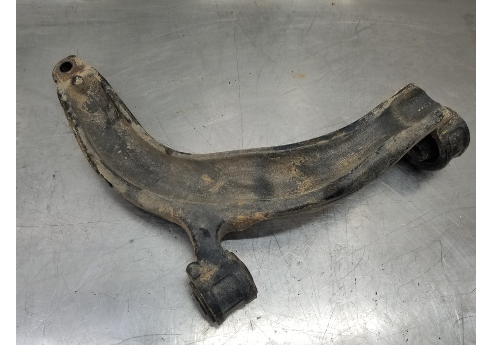 Recambio de brazo suspension inferior delantero izquierdo para volkswagen t5 transporter/furgoneta kombi referencia OEM IAM 7H04