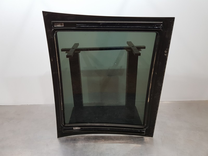 Recambio de techo para mercedes clase c (w206) 220 d referencia OEM IAM A2367800900  