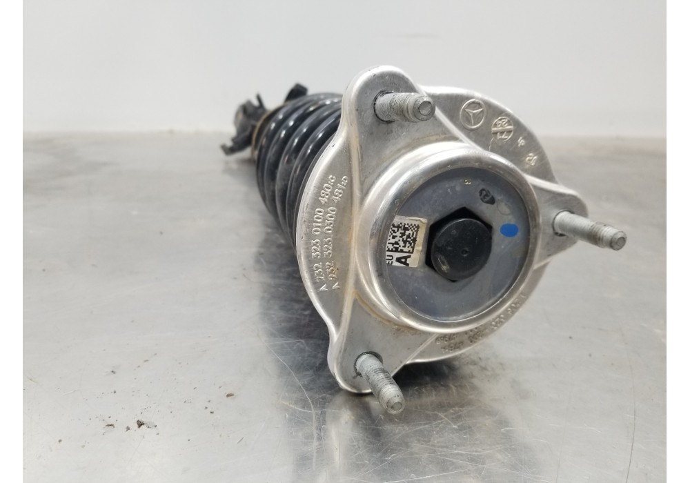 Recambio de amortiguador delantero izquierdo para mercedes clase c (w206) 220 d referencia OEM IAM A2363205202  