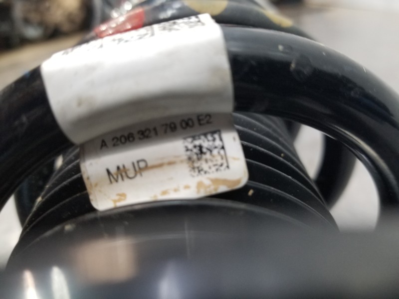 Recambio de amortiguador delantero izquierdo para mercedes clase c (w206) 220 d referencia OEM IAM A2363205202  