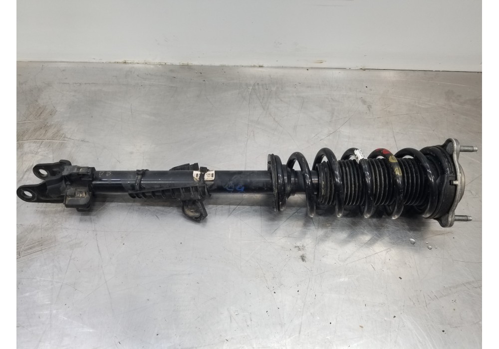 Recambio de amortiguador delantero derecho para mercedes clase c (w206) 220 d referencia OEM IAM A2363205202 A2323230100 