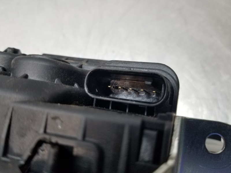 Recambio de cerradura maletero / porton para mercedes clase c (w206) 220 d referencia OEM IAM A0997502200  