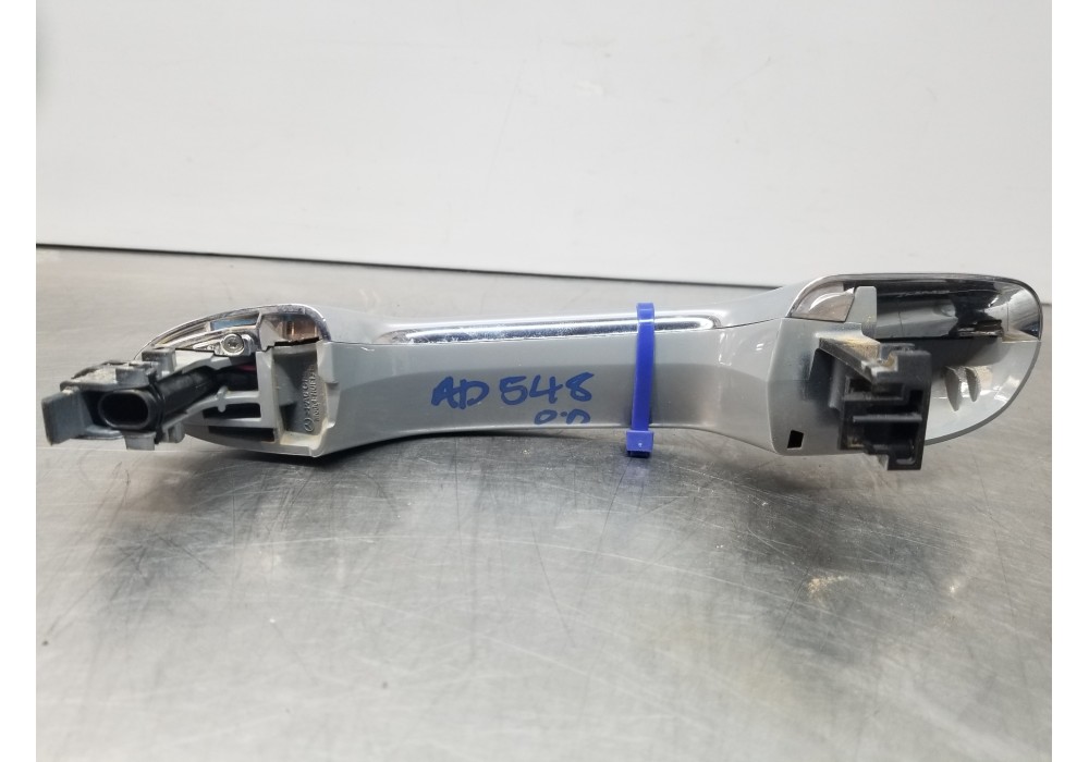 Recambio de maneta exterior delantera derecha para mercedes clase c (w206) 220 d referencia OEM IAM A0997606102  