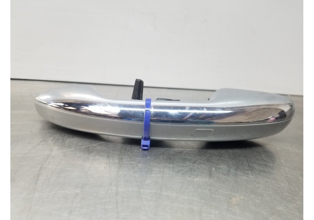 Recambio de maneta exterior delantera izquierda para mercedes clase c (w206) 220 d referencia OEM IAM A0997606002  