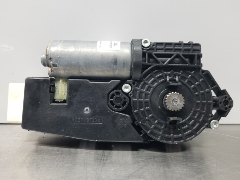 Recambio de motor techo electrico para mercedes clase c (w206) 220 d referencia OEM IAM A2369007803  