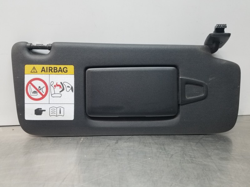 Recambio de parasol derecho para mercedes clase c (w206) 220 d referencia OEM IAM A2068105402  