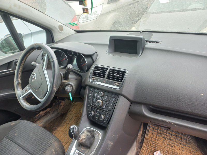 opel meriva b del año 2017