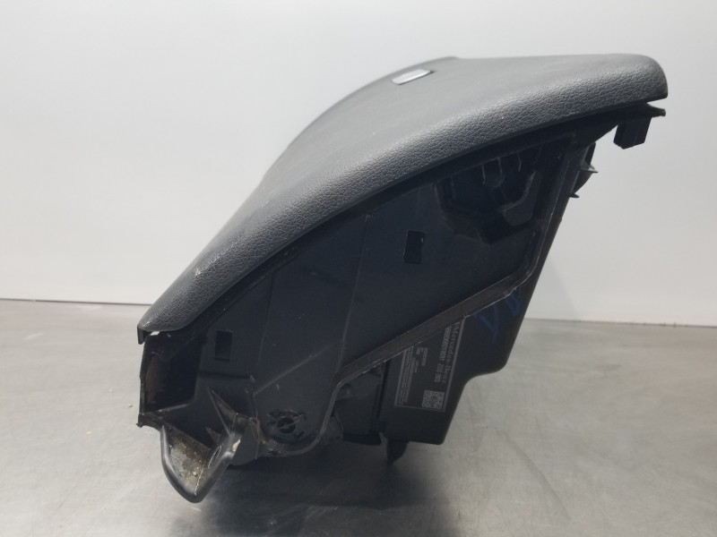 Recambio de guantera para mercedes clase c (w206) 220 d referencia OEM IAM A2366806801  