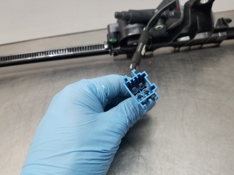 Recambio de cinturon seguridad delantero derecho para mercedes clase c (w206) 220 d referencia OEM IAM A2068602401  