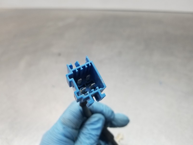 Recambio de cinturon seguridad delantero izquierdo para mercedes clase c (w206) 220 d referencia OEM IAM A2068602301  