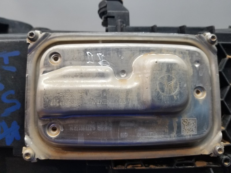 Recambio de faro izquierdo para mercedes clase c (w206) 220 d referencia OEM IAM A2369066900 A2369065300 A2239006230