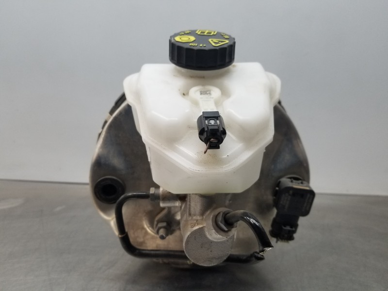 Recambio de servofreno para mercedes clase c (w206) 220 d referencia OEM IAM A2064303200 A2064303000 A2234306200