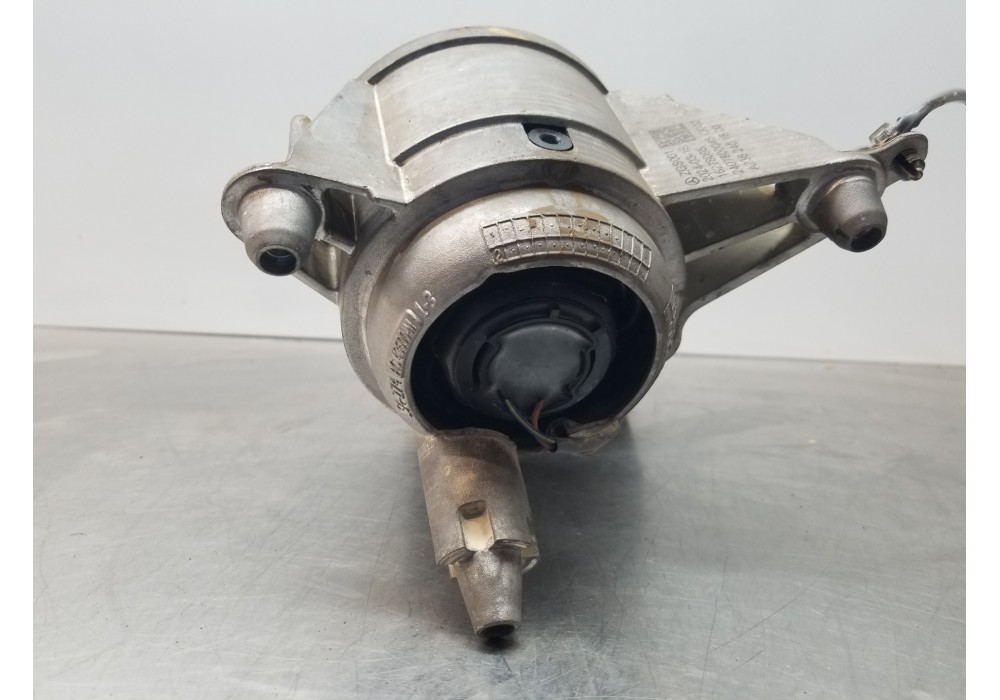 Recambio de soporte motor derecho para mercedes clase c (w206) 220 d referencia OEM IAM A2362401800 A236240180028 