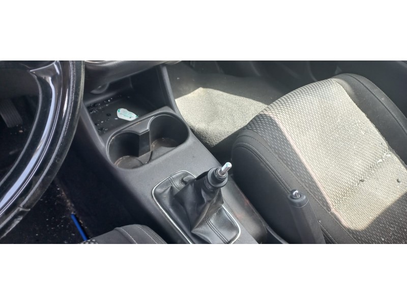 mitsubishi outlander (gf0) del año 2016