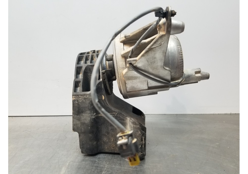 Recambio de soporte motor izquierdo para mercedes clase c (w206) 220 d referencia OEM IAM A2362401700 A236240170028 