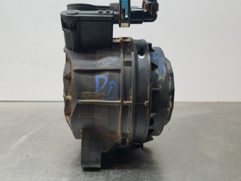 Recambio de soporte filtro gasoil para mercedes clase c (w206) 220 d referencia OEM IAM A6540900252 A6540900252 