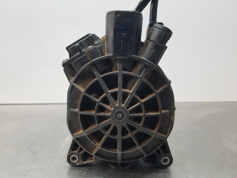 Recambio de soporte filtro gasoil para mercedes clase c (w206) 220 d referencia OEM IAM A6540900252 A6540900252 