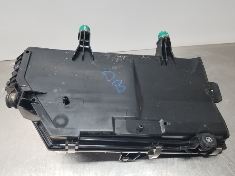 Recambio de filtro aire para mercedes clase c (w206) 220 d referencia OEM IAM A6540902501  