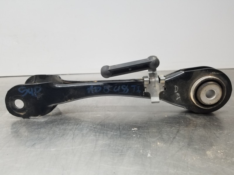 Recambio de tirante trasero izquierdo para mercedes clase c (w206) 220 d referencia OEM IAM A2063501600  