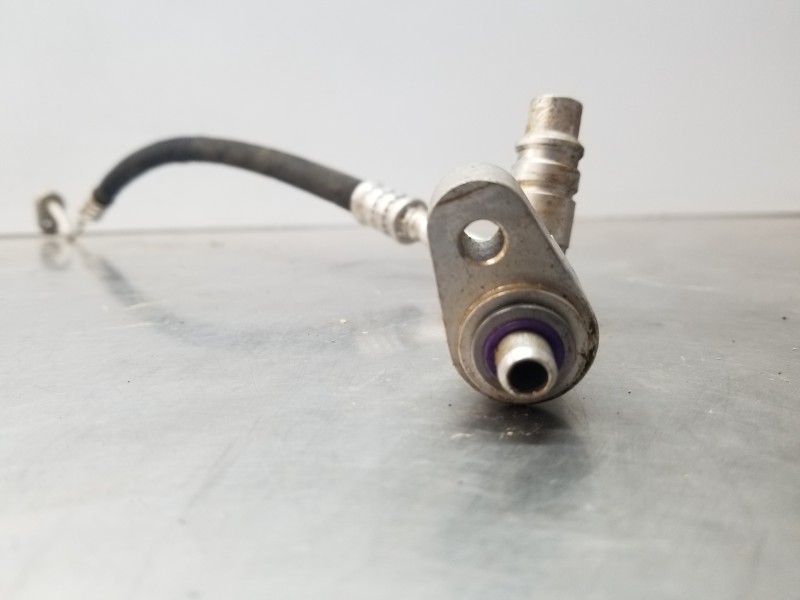 Recambio de tubos aire acondicionado para mercedes clase c (w206) 220 d referencia OEM IAM A2068303602  