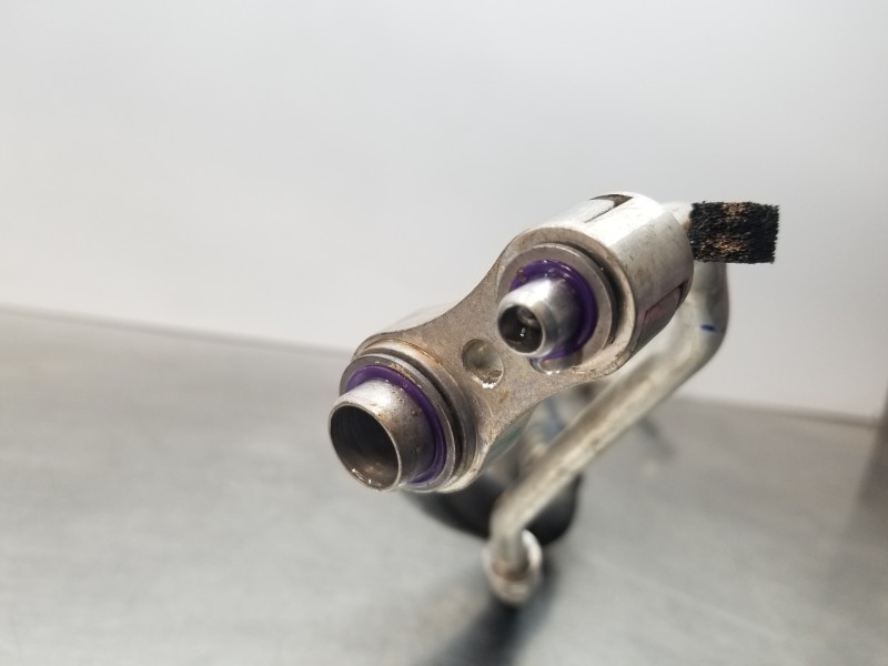 Recambio de tubos aire acondicionado para mercedes clase c (w206) 220 d referencia OEM IAM A2068309104  