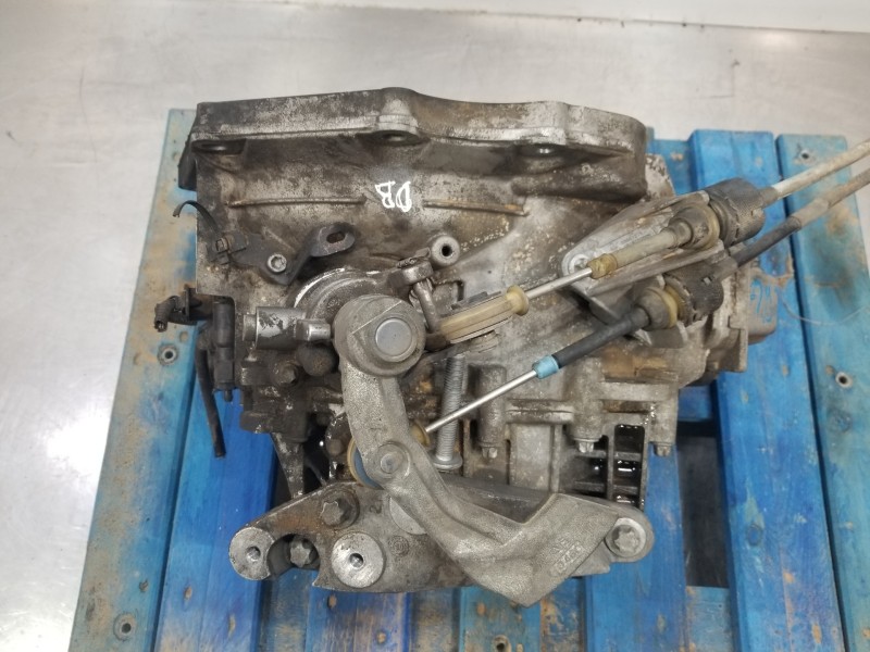 Recambio de caja cambios para opel astra h ber. sedan referencia OEM IAM 5700333 5700613  Recambio de caja cambios para opel astra h ber. sedan referencia OEM IAM 5700333 5700613