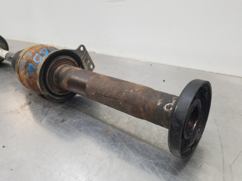 Recambio de transmision delantera derecha para volkswagen t5 transporter/furgoneta kombi referencia OEM IAM 7E0407452KX  