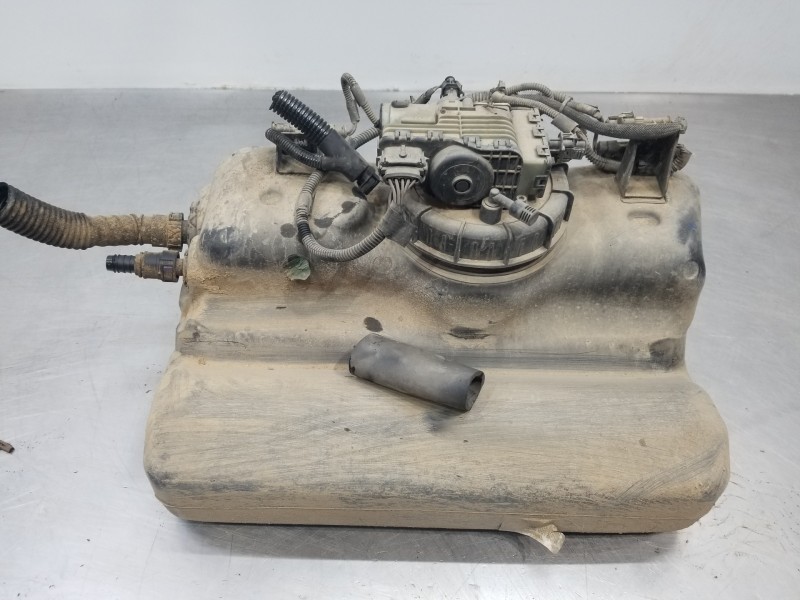 Recambio de deposito aditivo fap ( urea - adblue ) para iveco daily caja cerrada h2 referencia OEM IAM 5802183944 5801693203 