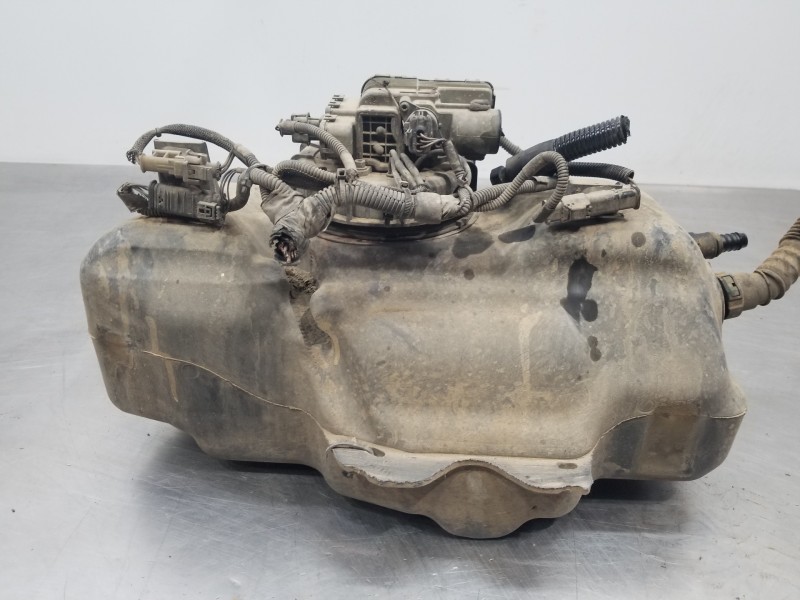 Recambio de deposito aditivo fap ( urea - adblue ) para iveco daily caja cerrada h2 referencia OEM IAM 5802183944 5801693203 