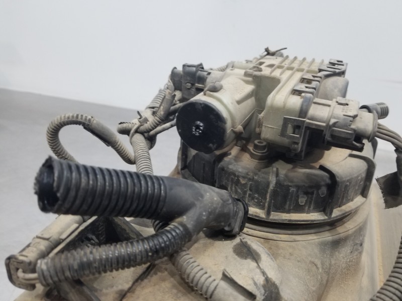 Recambio de deposito aditivo fap ( urea - adblue ) para iveco daily caja cerrada h2 referencia OEM IAM 5802183944 5801693203 