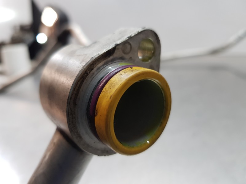 Recambio de tubos aire acondicionado para volkswagen t5 transporter/furgoneta kombi referencia OEM IAM 7H1820743E  