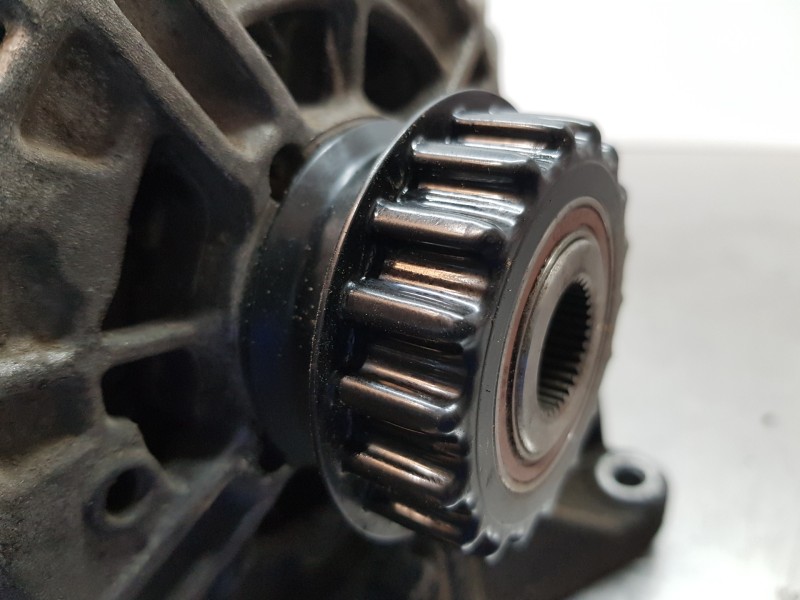 Recambio de alternador para volkswagen t5 transporter/furgoneta kombi referencia OEM IAM 070903024  