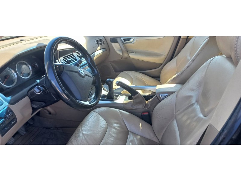 volvo xc70 del año 2007