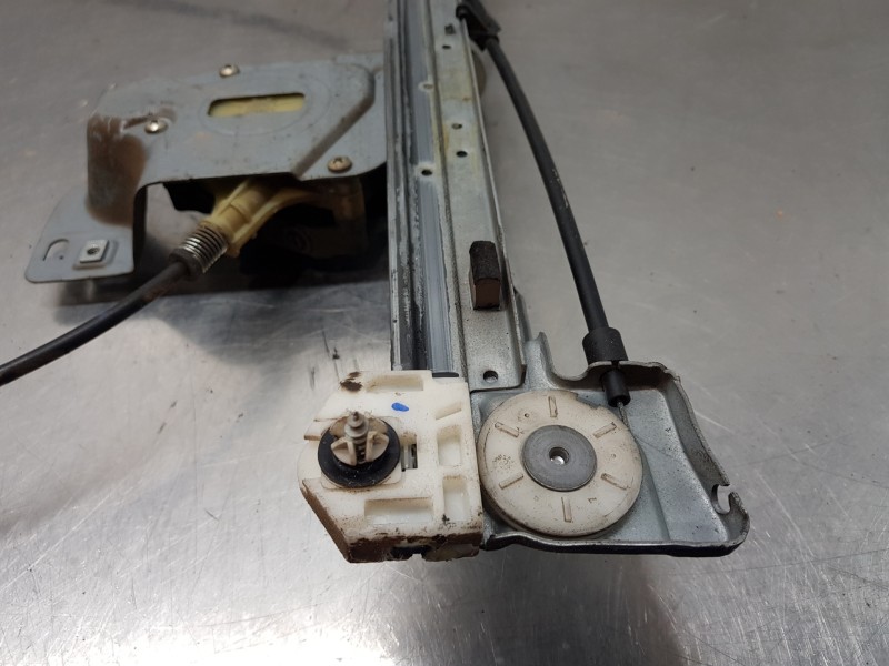 Recambio de elevalunas delantero izquierdo para renault kangoo combi referencia OEM IAM 807213441R 128001181B 