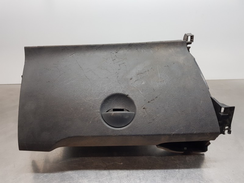 Recambio de guantera para renault kangoo combi referencia OEM IAM 681083048R  