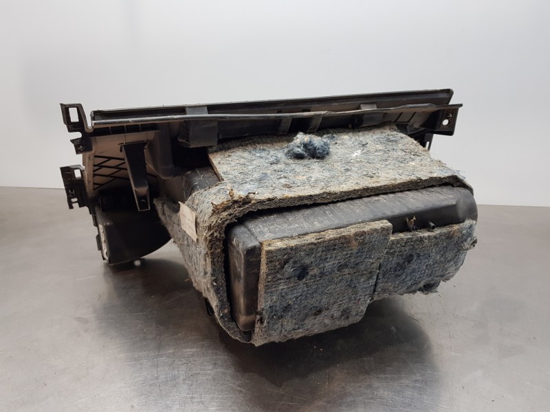 Recambio de guantera para renault kangoo combi referencia OEM IAM 681083048R  